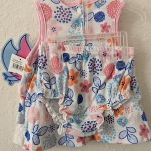 Baby clothes 2 piece top and diaper cover